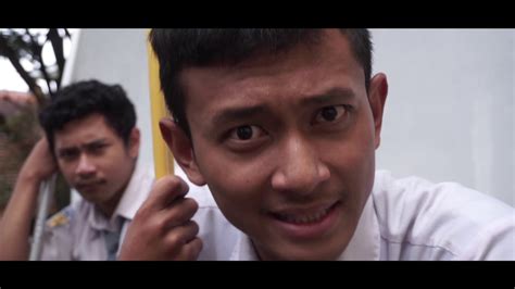 Similar with dutch rationalism, the style is the result of the attempt to develop new solutions to integrate traditional precedents (classicism) with new technological possibilities. FORTINORTE : NOSTALGIA RASA ( Official Video ) - Full ...