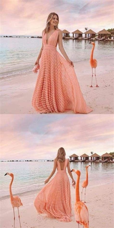 Pin De Lorena Molinas En Largo Vestidos Vestidos De Fiesta En La Playa Vestidos Para Boda En