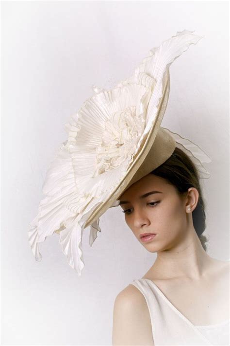 Statement Wedding Hat Gorgeous Cream Hat Couture Bridal Hat Etsy In
