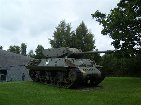 It is located a few kilometers northeast of the bastogne city center in the belgian province of luxembourg. Bastogne Historical Center - Bastogne 2009 - www ...