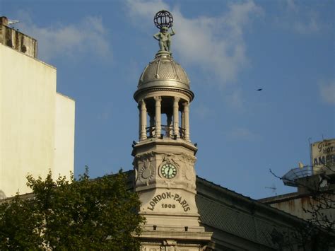 En una zona que ahora ha quedado un poco oculta detrás del flamante edificio forum de la rambla pte. Fachadas Montevideo | Montevideo, Fachadas, Julio