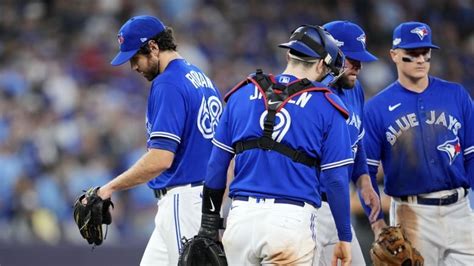 Blue Jays Eliminated From Playoffs As Mariners Pull Off Stunning