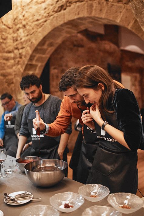 Gather your friends, pour a fun beverage and take part as we guide you through the preparation of your meal. Evening tapas cooking class with local chef and dinner ...