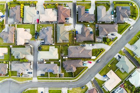 Property market predictions for 2022 - RealEstate Content