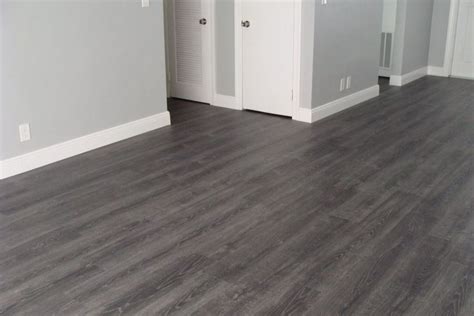 Painting a concrete floor is one way to change the look and feel of a room or spruce up an older, worn concrete floor. Dark Color Floor With Light Grey Walls | Grey flooring ...