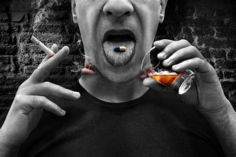 Penyalahgunaan Narkoba Dan Alkohol Foto Stok Unduh Gambar Sekarang