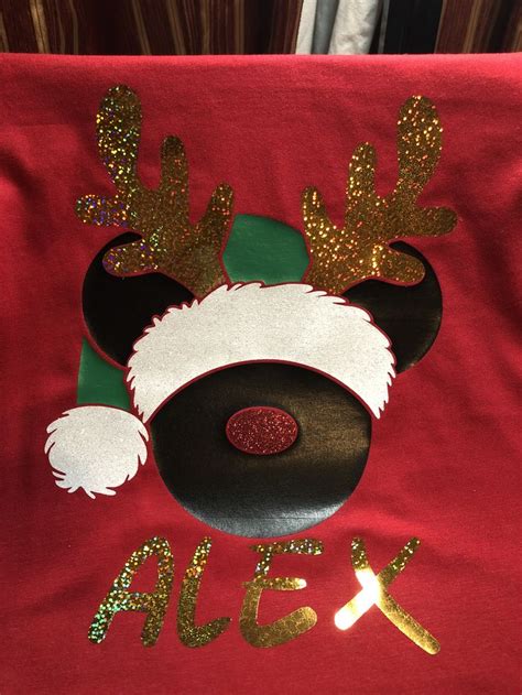 Mickey Mouse christmas Cricut HTV | Mickey mouse christmas, Cricut