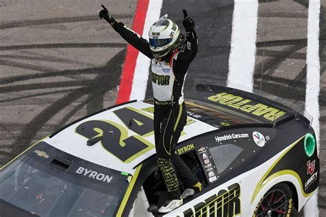 william byron and his hendrick chevy wins nascar cup series pennzoil 400 at las vegas motor speedway