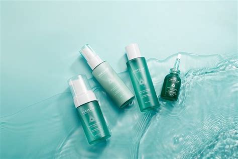 Verteamskin Care Products On Behance Skincare Products Photography