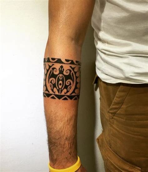 57 Best Armband Tattoos With Symbolic Meanings 2020 Arm Band Tattoo