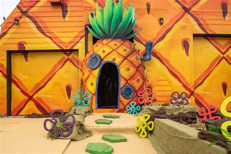 you can live like spongebob squarepants in his pineapple house in real life