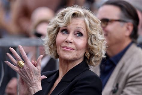 Последние твиты от jane seymour fonda (@janefonda). Living legend Jane Fonda proves you're never too old to ...