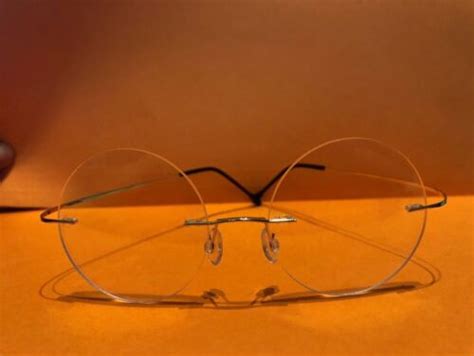 Steve Jobs Star Style Ultra Light Memory Titanium Rimless Round Myopia