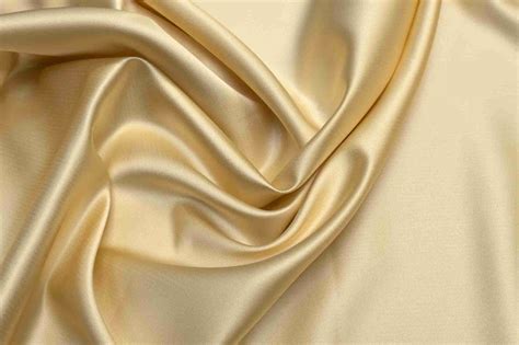 10 Tips For Sewing Taffeta Fabric