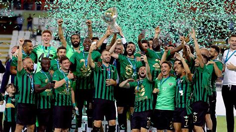 Süper kupa, türkiye'de yeni sezon başlamadan önce süper lig şampiyonu ile türkiye kupası şampiyonu takımların arasında oynanan futbol organizasyonu. Süper Kupa Akhisarspor'un