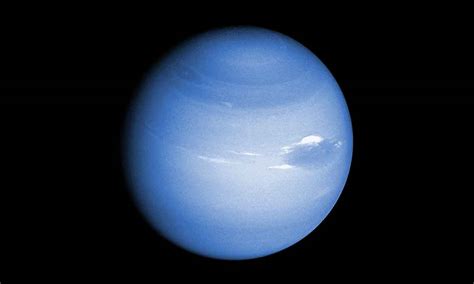 Hitam background planet gambar latar belakang bintang semesta ppt. 17 Fakta Menakjubkan Planet Neptunus - Misteri, Fakta dan ...