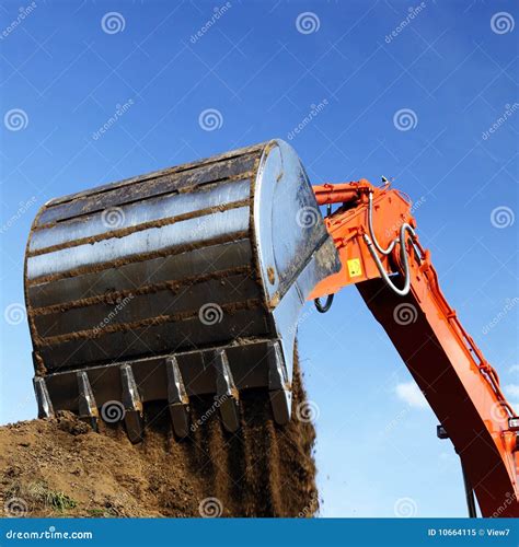 Large Construction Shovel Stock Image Image Of Soil 10664115
