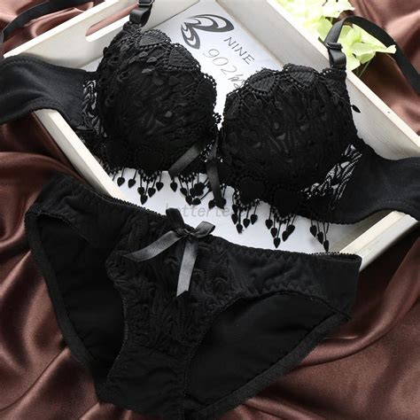 Sexy Push Up Lace Bra And Panty Set Ladys Embroidery Deep V Lingerie