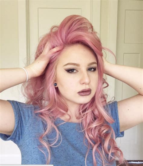 101 Gorgeous Pink Hair Ideas Stylecaster Pink Hair Diy Hair Dye