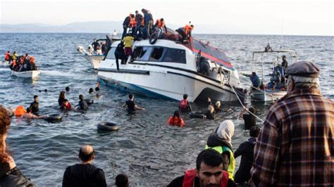 About 400 Refugees Die In Mediterranean Boat Disaster