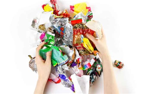 25 Genius Recycled Candy Wrapper Crafts Single Girls Diy