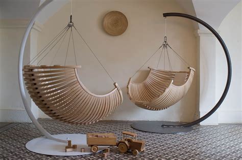 Unique Cool Curved Wood Hanging Chair Best Outdoor Hanging Chair