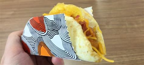 i ate the taco bell naked egg taco with a fried egg taco shell so you don t have to