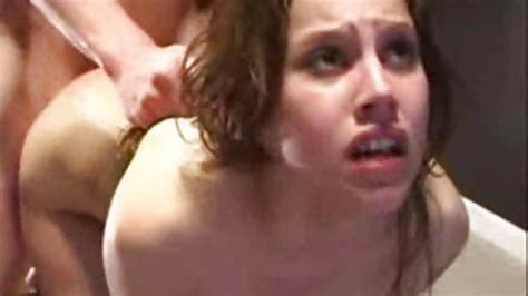 Screaming Pain During Anal And A Facefuck Rossoporno Video Porno Gratis