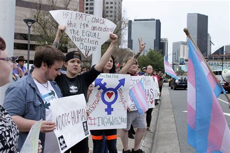 The Illogic Of North Carolinas Transgender Bathroom Law Chicago Tribune