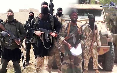 أكد تنظيم داعش الإرهابي في أفريقيا السبت، مقتل زعيم حركة بوكو حرام ابو بكر شيكاو الذي يفترض أنه فجر نفسه لدى اعتقاله من جانب جماعة مناهضة في مايو (أيار) الماضي. تقرير بريطاني يكشف خفايا التحالف المُدمر بين "داعش" و ...