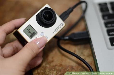 Click the broadcast button that you'll see at the bottom of the screen. The Easiest Way to Connect a GoPro to a Computer - wikiHow