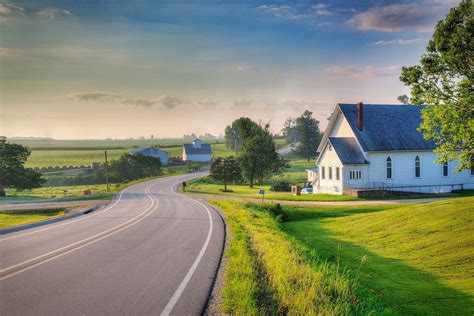 These 12 Road Trips In Iowa Will Lead You To Places Youll Never Forget