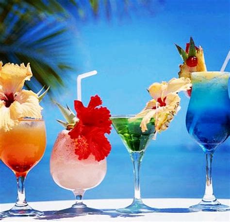 Tropical Drinks Summer Drink Cocktails Beach Cocktails Summer Drinks