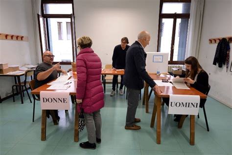Italy Regions Vote On Autonomy Bid