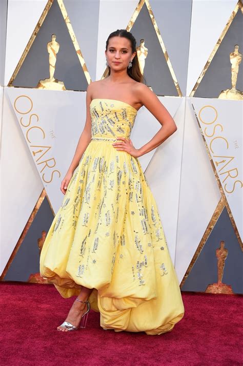 Alicia Vikander At The 2016 Academy Awards Historic Oscars Red Carpet