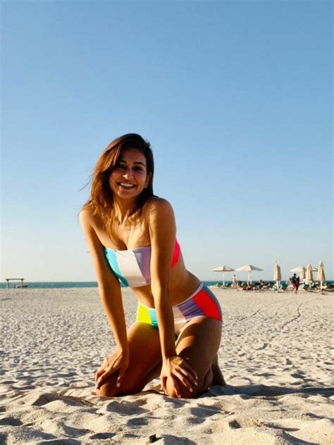 Kriti Kharbanda Flaunts Her Perfect Figure In A Bikini Daily Research Plot
