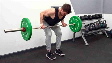 Rx Realm How To Do The Reverse Grip Bent Over Row For Bigger Lats And Beefier Biceps