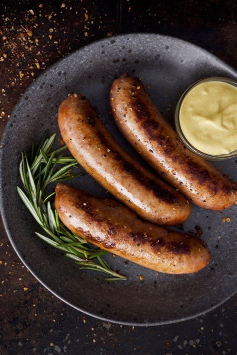 When storing cooked eggs, the amount of time you can leave them in the refrigerator varies. How long can you keep cooked sausages in the fridge ...
