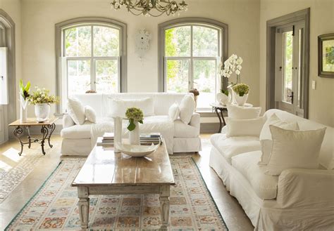 How To Decorate With Neutral Colors
