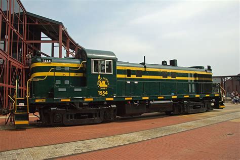 The Alco Rs 3 Is A 1600 Hp 12 Mw B B Road Switcher Diesel Electric