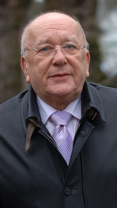 Coronation Street Star Roy Barraclough Dies At 81 Liverpool Echo