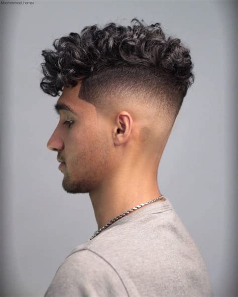 77 Best Curly Hairstyles And Haircuts For Men 2021 Trends Mens
