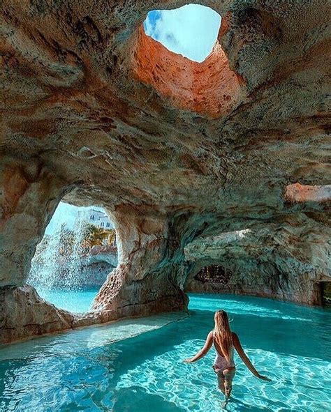 Beautiful Natural Cave Pool In The Bahamas😍⠀ 👉double Tap If You Would