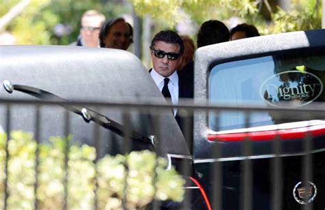 Celeb68 Sylvester Stallone Foto Al Funerale Del Figlio