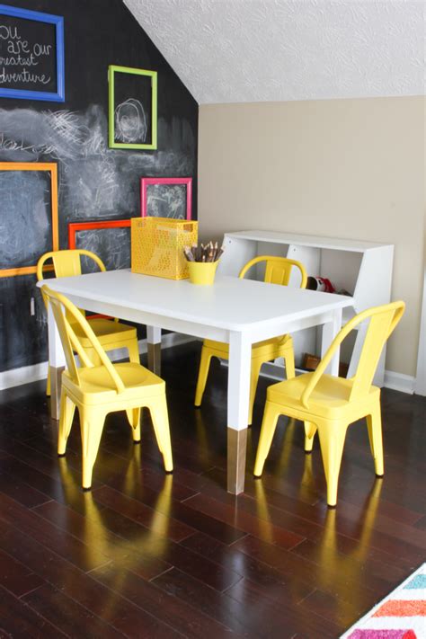 Before i started the blog, i made quite a few versions of kids table and chairs for friends and clients. DIY Kids Art Table - Erin Spain