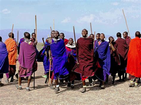 Tanzanie Des Massaï Expulsés De Terres Ancestrales Pour Faire Place à Des Réserves Privées