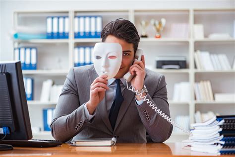 How To Spot Job Search Scams And Protect Yourself Hellmann Career
