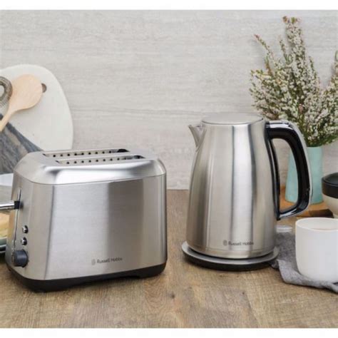 Russell Hobbs Carlton 17l Kettle And 2 Slice Toaster Set Brushed