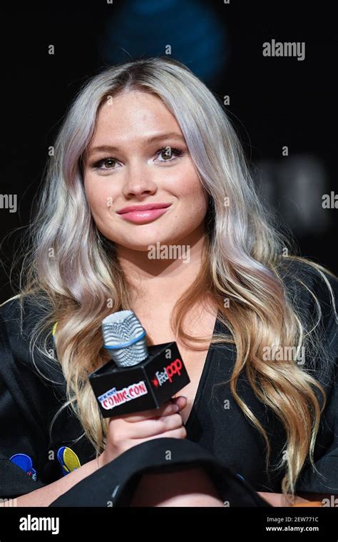 New York October 8 Natalie Alyn Lind Of Foxs The Ted At The