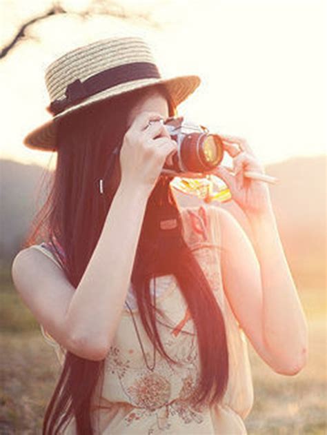 Cool And Stylish Profile Pictures For Facebook For Girls